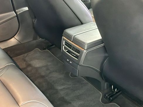 Used 2019 Tesla Model S Long Range AWD/4WD image 20