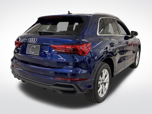 Certified 2025 Audi Q3 2.0T Premium Plus w/ Premium Plus Package AWD/4WD image 5