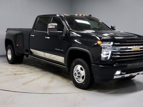 Used 2021 Chevrolet Silverado 3500 High Country image 1
