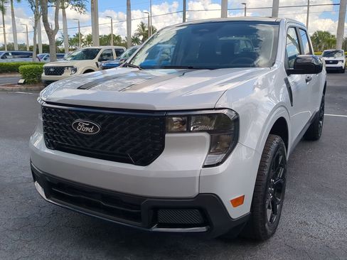 New 2025 Ford Maverick XLT w/ XLT Luxury Package image 8