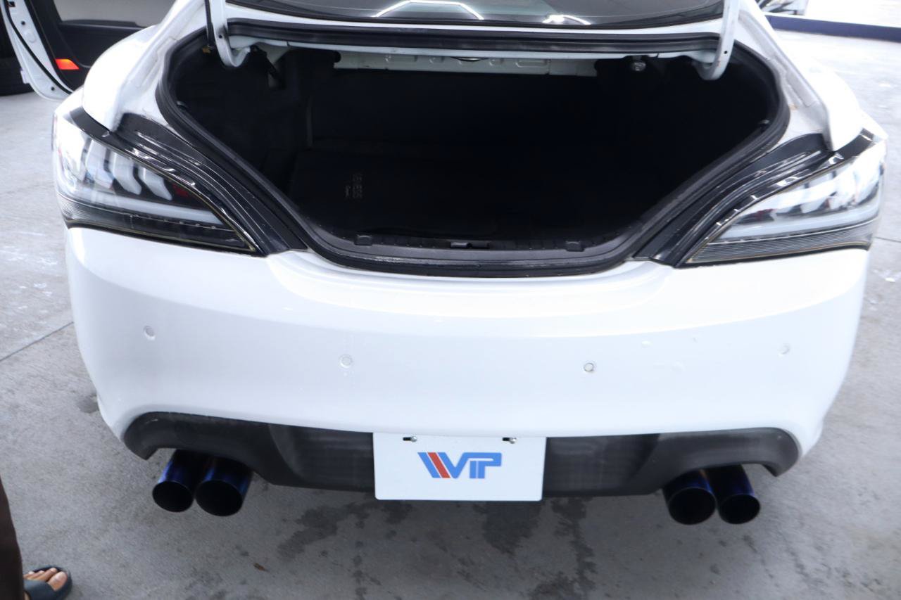 Used 2014 Hyundai Genesis 2.0T RWD image 28