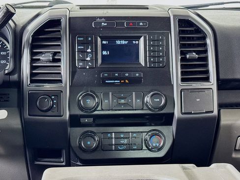 Used 2018 Ford F150 XLT AWD/4WD image 14