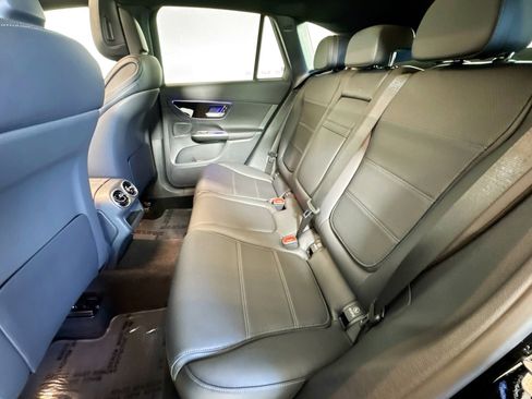 Used 2023 Mercedes-Benz GLC 300 4MATIC image 22