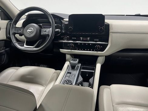 Used 2022 Nissan Pathfinder SL image 29