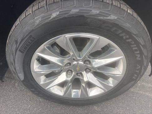 Certified 2020 Chevrolet Silverado 1500 LTZ w/ LTZ Premium Package image 16