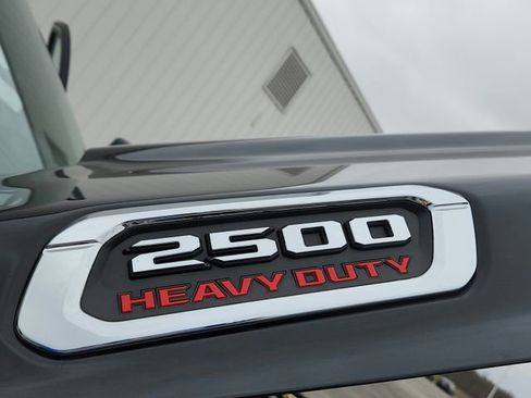 Used 2024 RAM 2500 Big Horn image 37