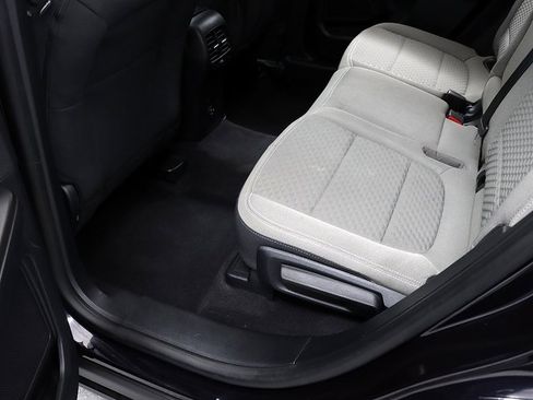 Used 2021 Ford Escape SE w/ Convenience Package image 26