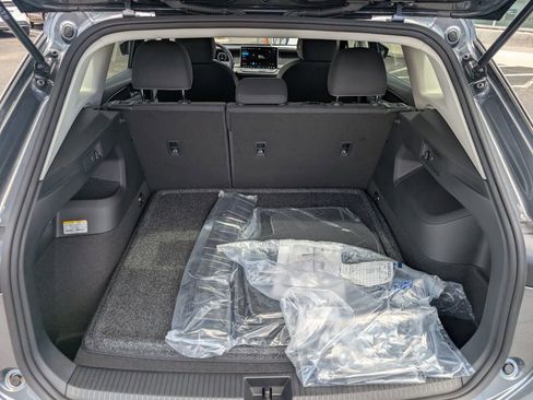 New 2025 Volkswagen Tiguan S image 21