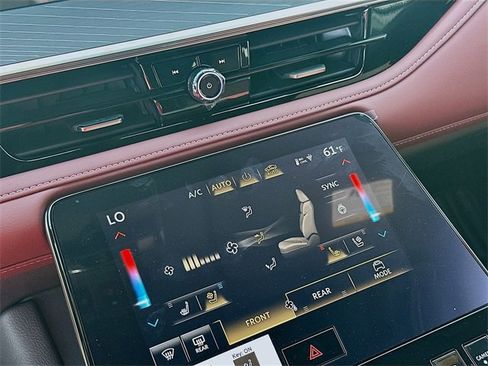 New 2026 INFINITI QX80 Autograph w/ Premium Cargo Package image 15