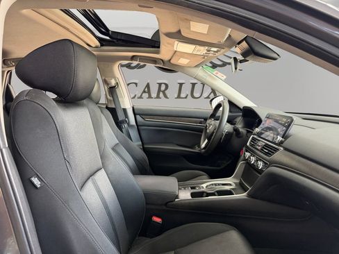 Used 2018 Honda Accord EX image 14