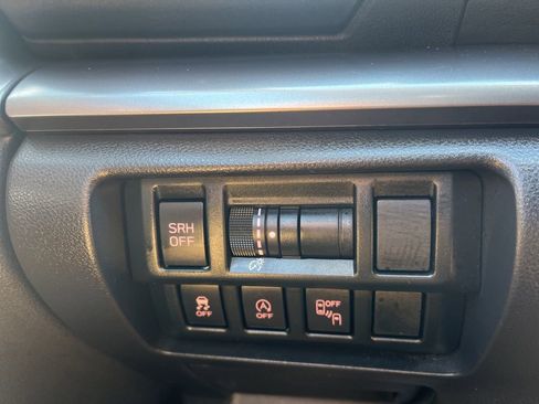 Used 2021 Subaru Crosstrek 2.5i Limited w/ Moonroof Package 2 image 22