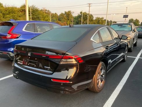 Used 2026 Honda Accord EX-L image 7