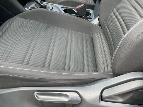 Used 2024 Volkswagen Tiguan S image 22