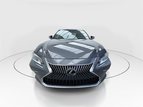 Used 2019 Lexus ES 350 Ultra Luxury image 3