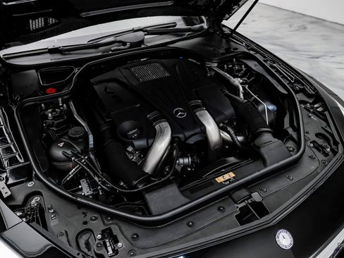 Used 2017 Mercedes-Benz SL 550 image 93
