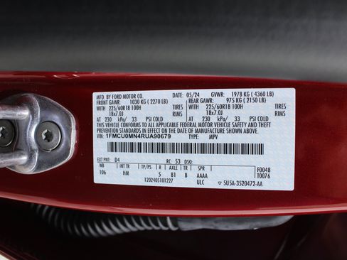 Used 2024 Ford Escape ST-Line w/ Tech Pack #1 FWD image 39
