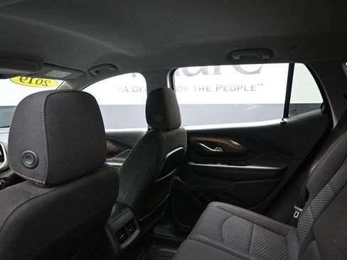 Used 2019 GMC Terrain SLE w/ Driver Convenience Package AWD/4WD image 25