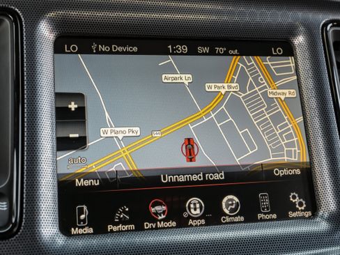 Used 2015 Dodge Challenger SRT w/ Technology Group image 19