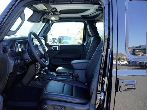 New 2026 Jeep Gladiator Rubicon AWD/4WD image 19