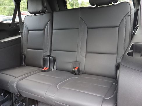 Used 2024 GMC Yukon XL Denali w/ LPO, Floor Liner Package AWD/4WD image 30