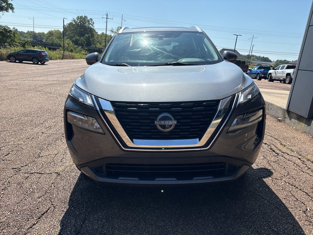 Used 2023 Nissan Rogue SL w/ SL Premium Package AWD/4WD image 2