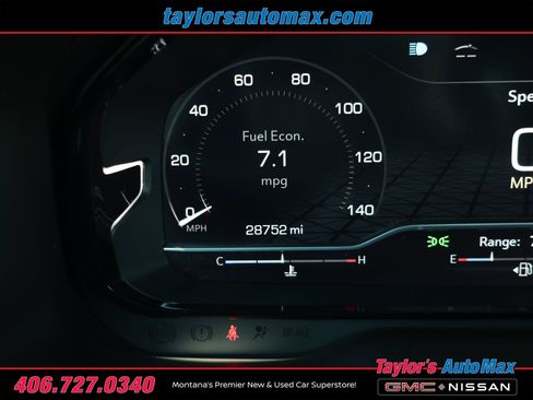 Used 2023 GMC Yukon Denali w/ Advanced Technology Package AWD/4WD image 8