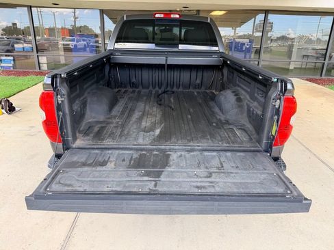 Used 2014 Toyota Tundra SR5 w/ SR5 Upgrade Package RWD image 32