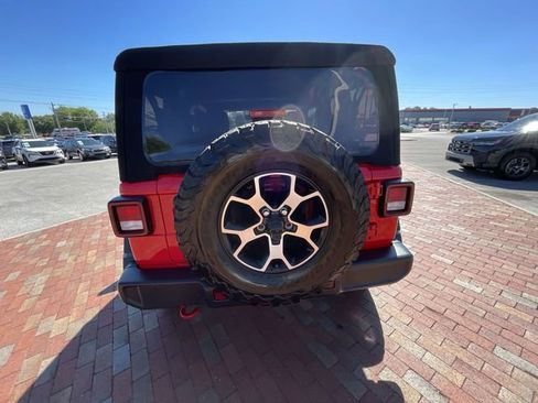 Used 2021 Jeep Wrangler Rubicon AWD/4WD image 32