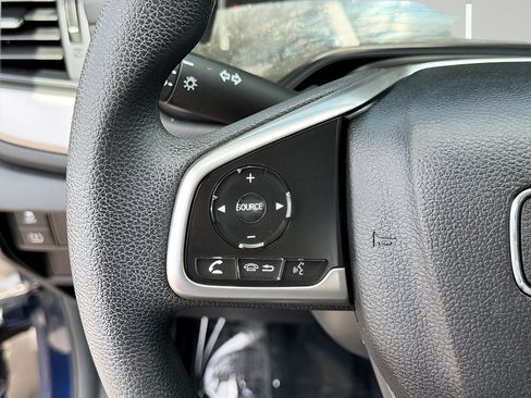 Used 2018 Honda CR-V LX image 16