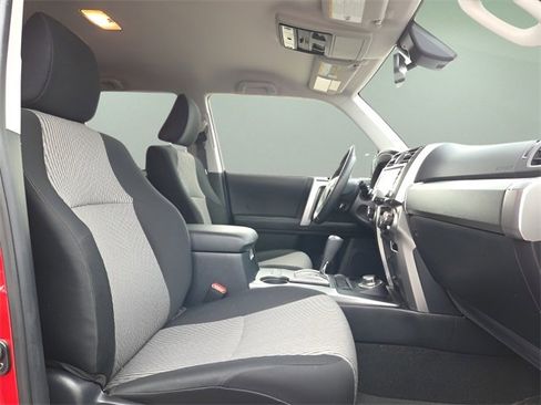 Used 2020 Toyota 4Runner SR5 image 15