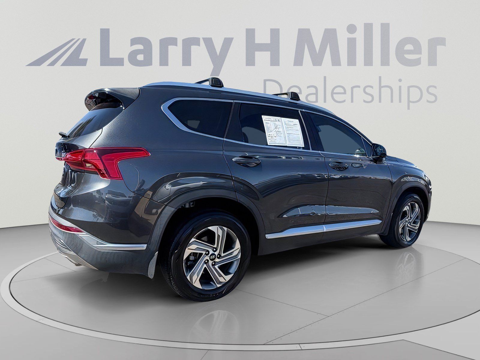 Used 2022 Hyundai Santa Fe SEL FWD image 6