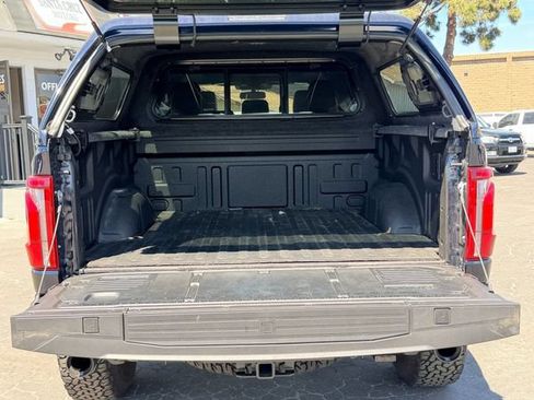 Used 2025 Ford F150 Raptor w/ Equipment Group 803A Raptor R AWD/4WD image 17