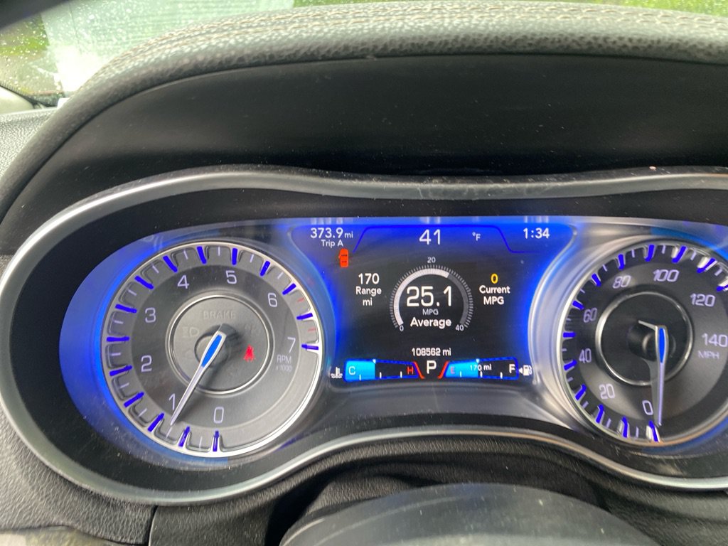 Used 2016 Chrysler 300 C AWD/4WD image 13