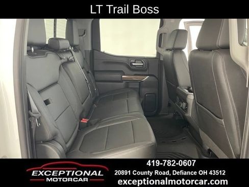 Used 2021 Chevrolet Silverado 1500 LT Trail Boss w/ LT Trail Boss Premium Package AWD/4WD image 43
