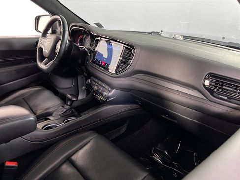 Used 2022 Dodge Durango R/T w/ Tow 'N Go Package AWD/4WD image 30