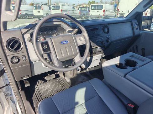 Used 2016 Ford F250 XL RWD image 28