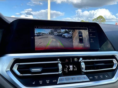 Used 2022 BMW 440i xDrive M440i xDrive w/ Premium Package image 25