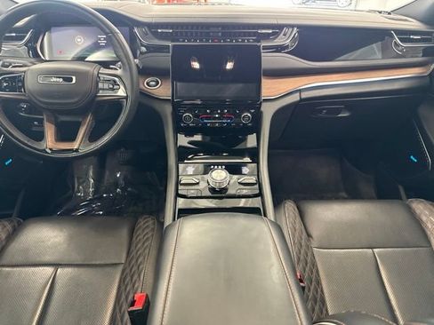Used 2023 Jeep Grand Cherokee Summit w/ Luxury Tech Group V AWD/4WD image 5
