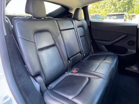 Used 2023 Tesla Model Y Long Range AWD/4WD image 18