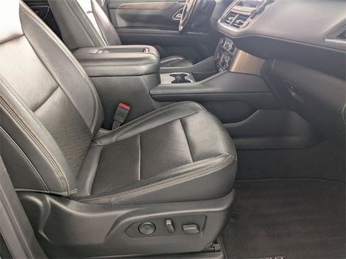 Used 2021 Chevrolet Tahoe High Country w/ Premium Package image 36