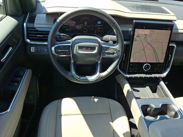 Used 2026 GMC Acadia Elevation w/ Elevation Premium Package FWD image 11