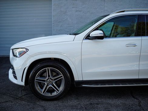 Used 2020 Mercedes-Benz GLE 350 w/ AMG Line Exterior image 10