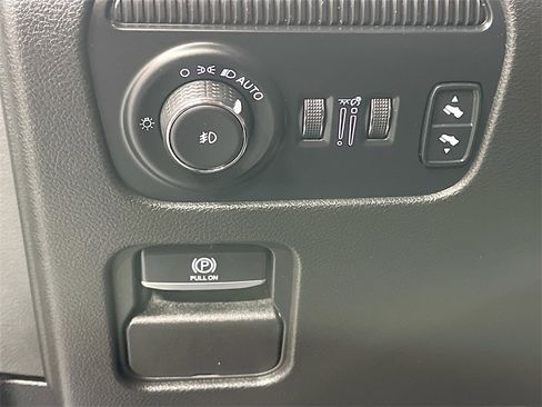 Used 2022 Jeep Wagoneer Series II image 10