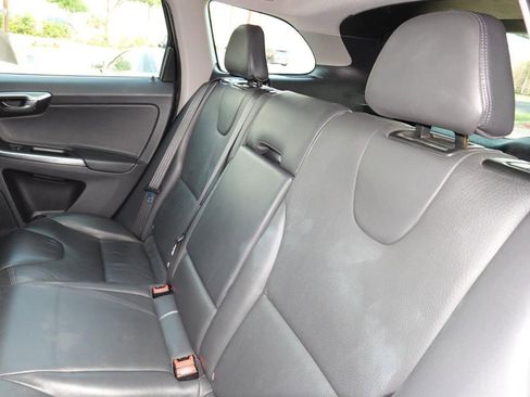 Used 2014 Volvo XC60 3.2 FWD image 17