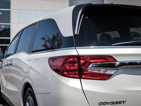 Used 2019 Honda Odyssey EX-L image 25