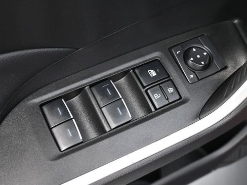 Used 2025 Toyota RAV4 XLE Premium FWD image 4