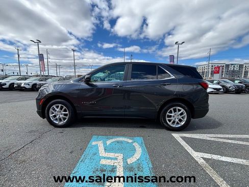 Used 2022 Chevrolet Equinox LT AWD/4WD image 4