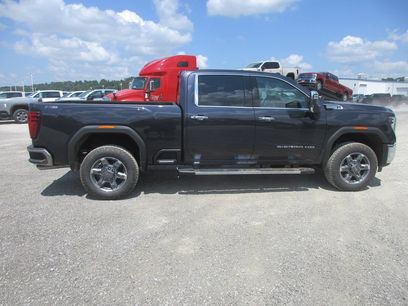 New 2026 GMC Sierra 2500 SLT w/ SLT Premium Package