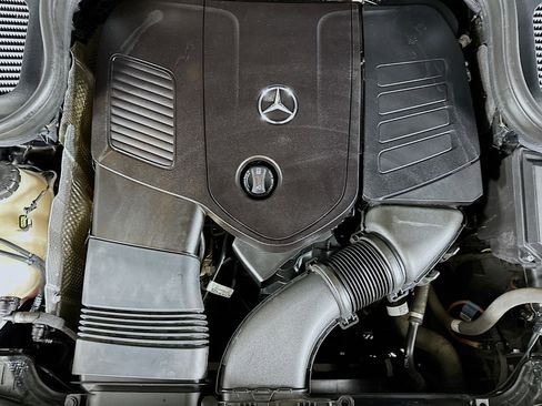 Used 2024 Mercedes-Benz GLE 350 4MATIC image 13