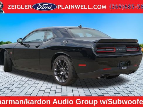 Used 2023 Dodge Challenger R/T Scat Pack w/ Plus Package RWD image 3